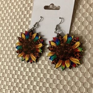 NWOT Wooden Sunflower Earrings